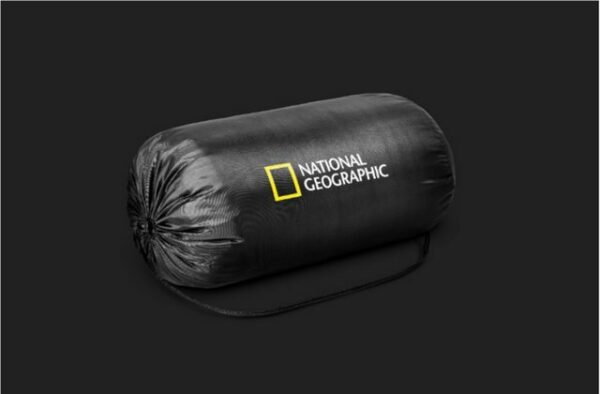 NATIONAL GEOGRAPHIC Schlafsack Outdoor Schlafmatte für Wandern Camping Übernachtungen in Schwarz