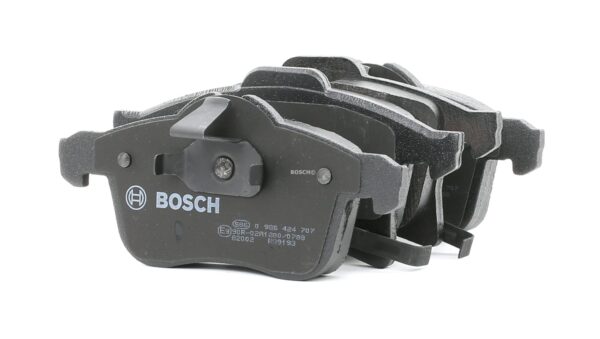 BOSCH Bremsbelagsatz OPEL,CHEVROLET,VAUXHALL 0 986 424 707 E190R011075813,1605080,1605099 1605177,1605252,1605456,1605992,1605998,93176115,93176429