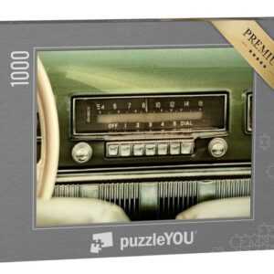 puzzleYOU Puzzle Vintage-Autoradio in einem grünen Oldtimer, 1000 Puzzleteile, puzzleYOU-Kollektionen Vintage, Nostalgie, Historische Bilder