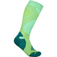 Bauerfeind Sports - Women's Outdoor Performance Compr. Socks - Kompressionssocken Gr 41-43 - S: 31-36 cm grün EAN:4057532201302